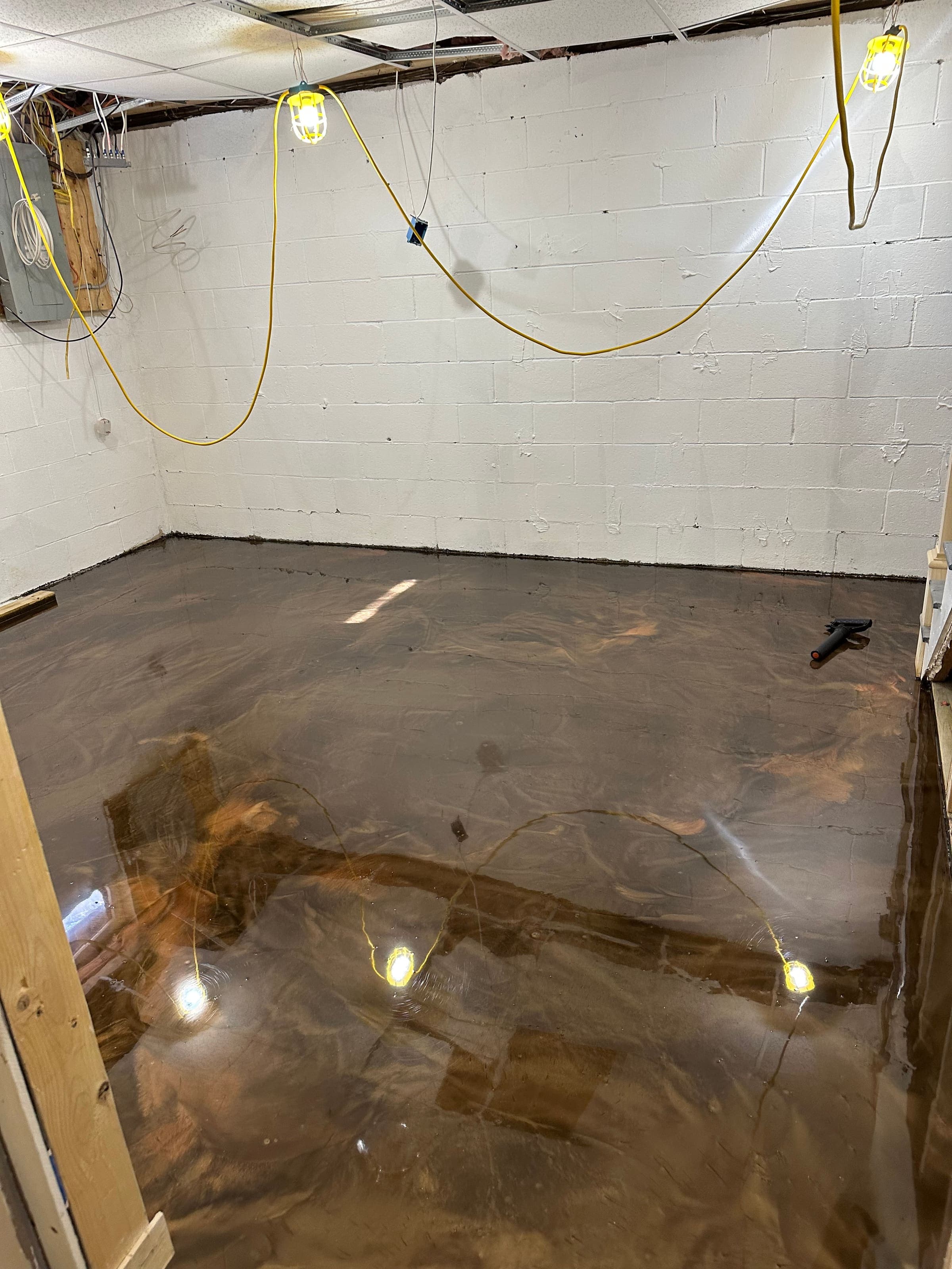 Bronze metallic epoxy mid-pour