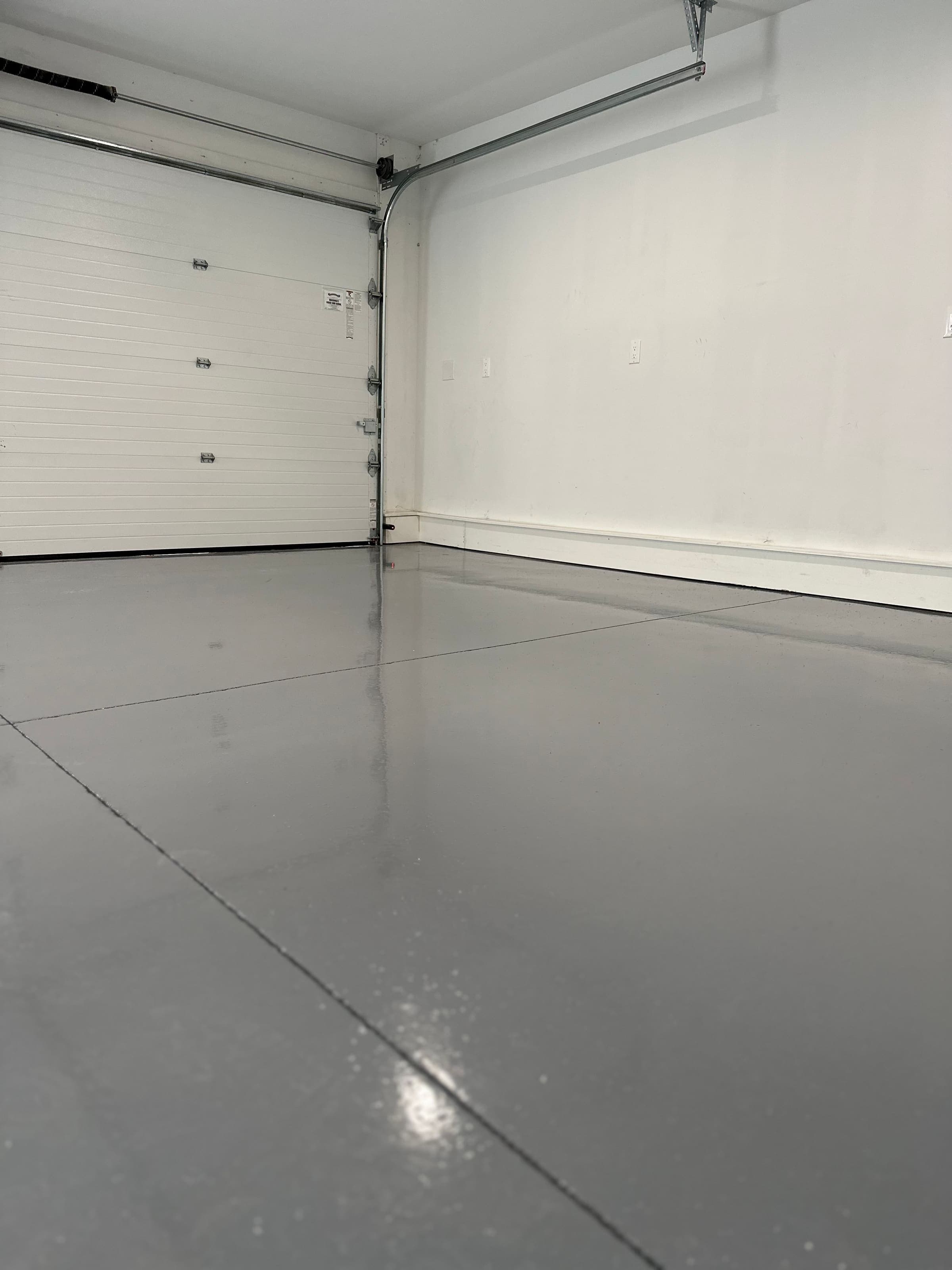 Solid gray gloss epoxy garage floor